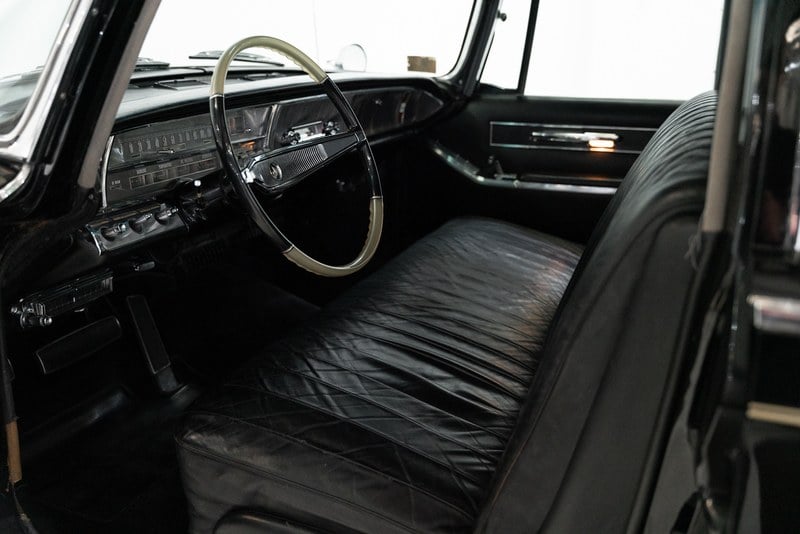 1964 Chrysler Imperial - 7