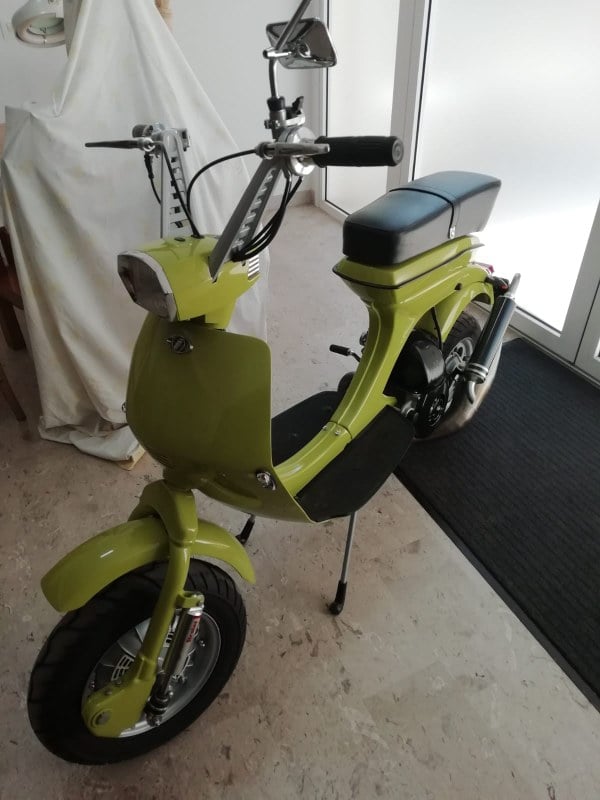 Lambretta Vespa Lambretta De Luxe 50 Lambretta L 50 SKUTER 1967