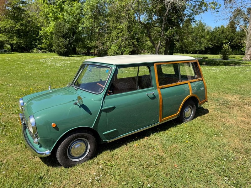 Mini Inocenti 1970 Innocenti Mini Green Manual, 4 speed Left Hand Drive in Paris ...