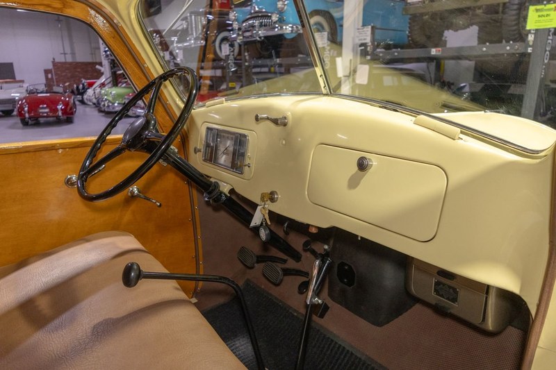 1940 International B275 - 2 1940 International B275 - 2