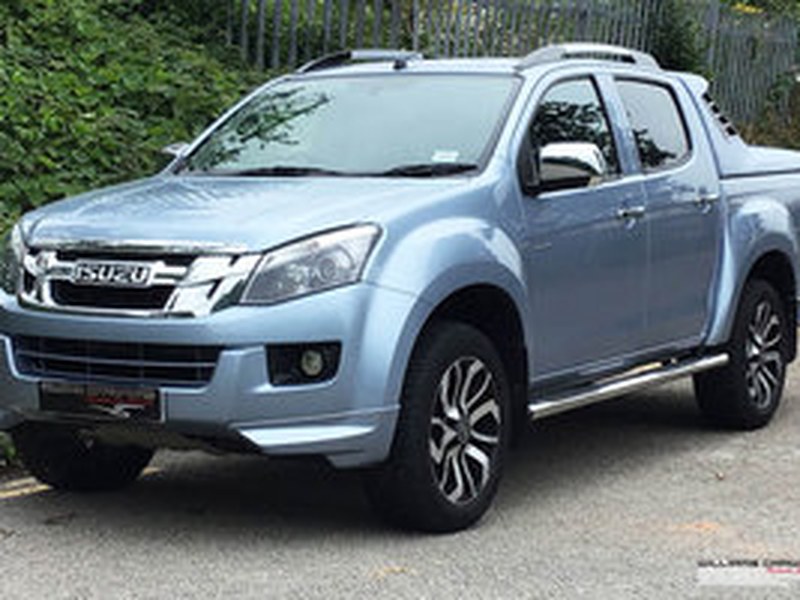 Isuzu D Max 2.5 TD Centurion Double Cab Pickup auto