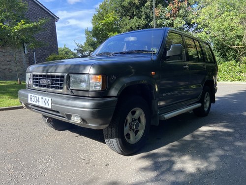 1997 Isuzu Trooper