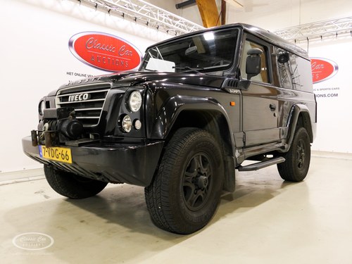 Iveco Massif 3.0 HPT - Land Rover model 2009 - Online Auctio For Sale by Auction