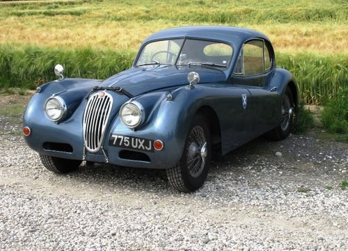 1955 JAGUAR XK 140 FHC Competition VENDIDO