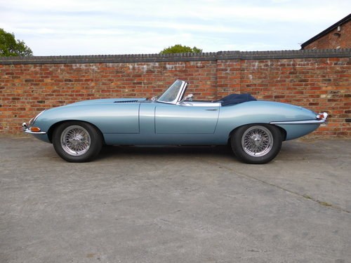 1964 Jaguar E-type S1 RHD Roadster 4.2L, £150K+ restoration VENDU