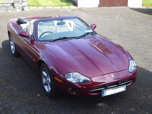 1999 Jaguar XK8 4.0 For Sale