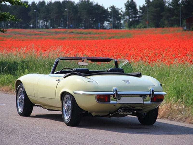 Jaguar E-type Series 3 Convertible LHD