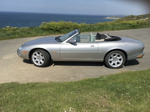 1999 Jaguar xk8 For Sale