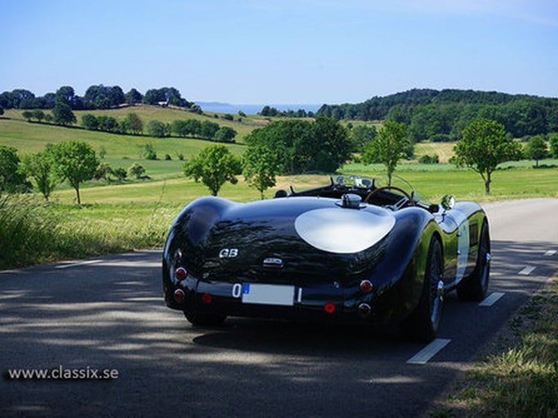 Jaguar C-type replica from Heritage Engeneering