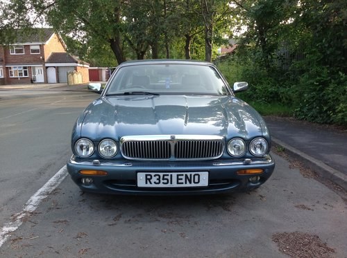 1998 XJ8 SOVEREIGN 4.0L LWB For Sale