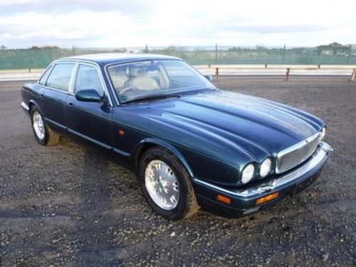 1994 Jaguar Sovereign at Morris Leslie Auction 24th November  In vendita all'asta