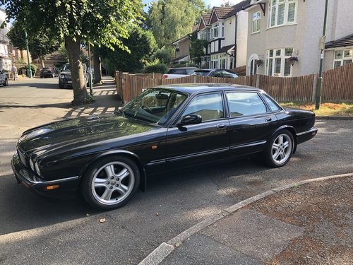 1998 Jaguar XJR V8 supercharged  For Sale