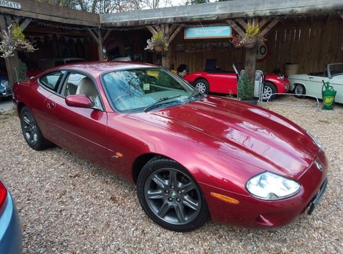 1968  JAGUAR XK8  TOTALLY IMMACULATE THROUGHOUT  For Sale