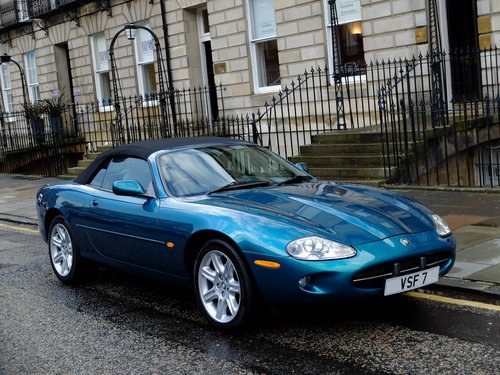 1997 JAGUAR XK8 CONVERTIBLE - 2 ONRS - JUST 25K MILES FROM NEW !  For Sale