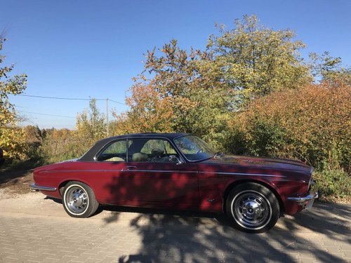1975 LHD JAGUAR XJC manual with overdrive For Sale