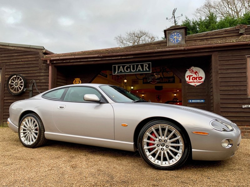 JAGUAR XKR 4.2 CARBON FIBRE EDITION