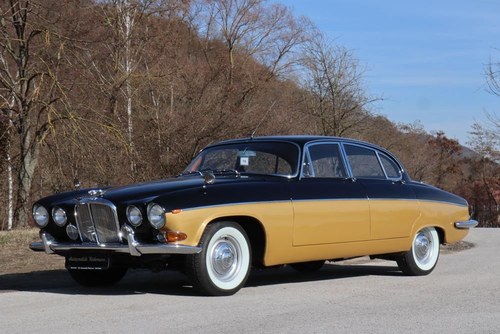 1966 Classic RHD Saloon in beautiful condition For Sale