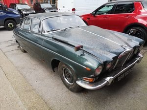 1966 FAMOUS 420G BARNFIND In vendita