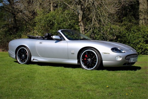 2006 Jaguar XKR Stratstone Limited Edition For Sale by Auction