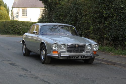 1970 Jaguar XJ6 Series I 4.2 Manual with Overdrive SOLD