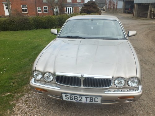 Amazing  1998 3.2 Auto XJ8 for year SOLD