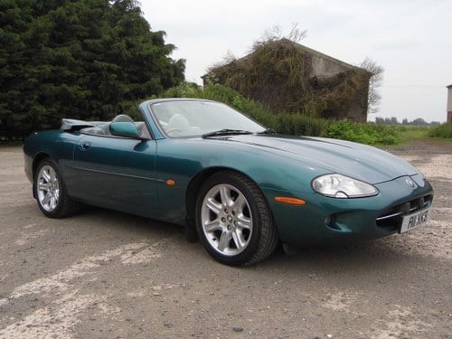 Beautiful 1997 Convertible xk8 For Sale