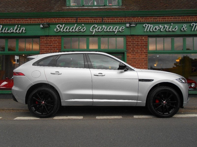 Jaguar F-Pace Supercharge