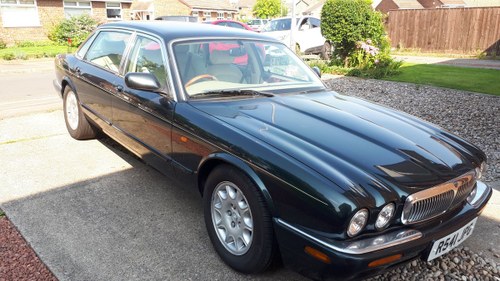 1998 Jaguar XJ Selling due to bereavement In vendita