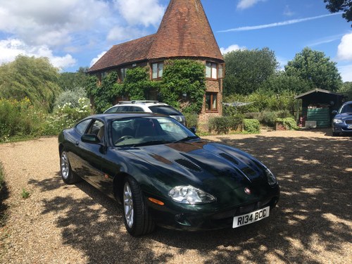 1998 XKR - One of the first  - immaculate In vendita