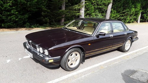 1994 Jaguar xj40 SOLD
