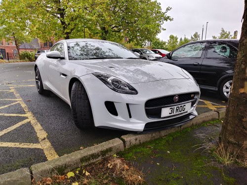 2015 Jag F type £30,750 full service history exc condit For Sale