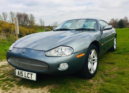 2002 XK8 V8 4.2 New MOT, no advisories In vendita