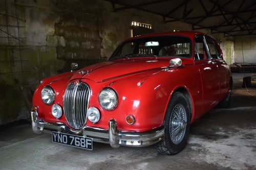 LOT 28: A 1967 Jaguar MkII 340 automatic saloon - 03/11/19 For Sale by Auction