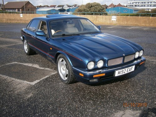Jaguar xjr supercharged 1994 4.0lt lovely classic For Sale