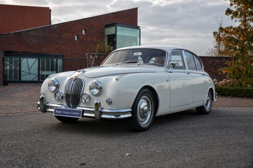 1960 Jaguar MKII Fully restored - second owner - 100% history  For Sale