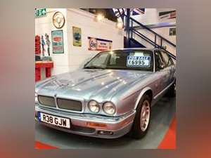 1997 Jaguar XJ6 X300 3.2 Auto - Very Low Miles 43K  - Immaculate! (picture 1 of 6)