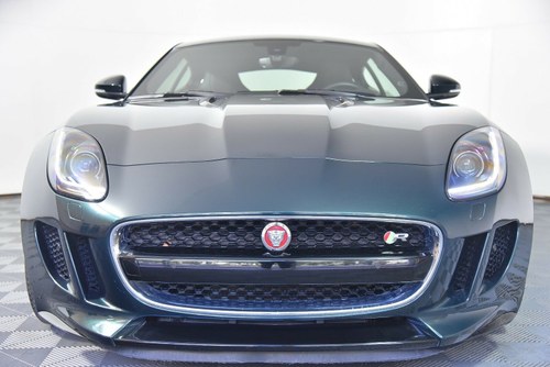 2015 Jaguar F-TYPE R Coupe In vendita