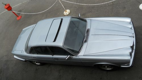 Picture of Jaguar xj6 1983 3.4L - For Sale