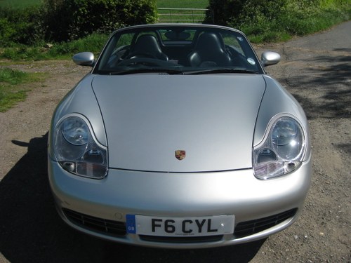 F6 CYL Perfect for your Porsche (or Jaguar) In vendita