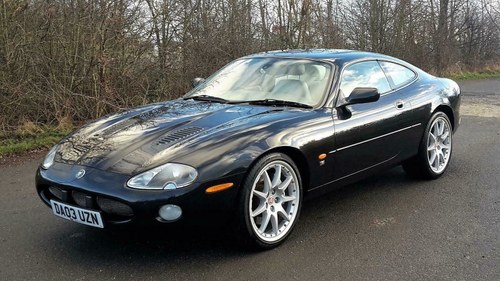SUPER-CHARGED 2003 JAGUAR XKR 4.2 S/C 400 BHP COUPE  In vendita