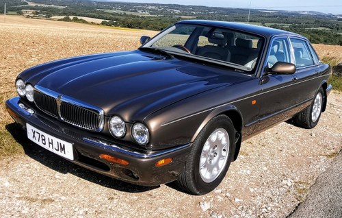 2000 Jaguar xj8 3.2 v8 In vendita