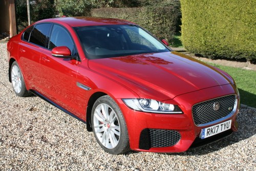 2017 Jaguar XF Supercharged 3.0i V6 Petrol Auto. 6,000 miles only In vendita