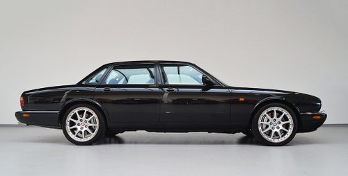 1998 WANTED - Jaguar XJR 4.0 V8 X308 - Must be immaculate. In vendita