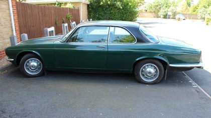 Wanted Jaguar / Daimler Coupe XJC