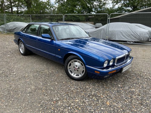 1997 Jaguar XJ6 3.2  X300 only 58k miles with complete  history In vendita