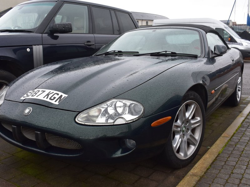 1998 Jaguar XK8 convertible 30/5/20
