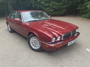 Jaguar XJ8 3.2 2000 'V' Sat Nav 89k FSH For Sale