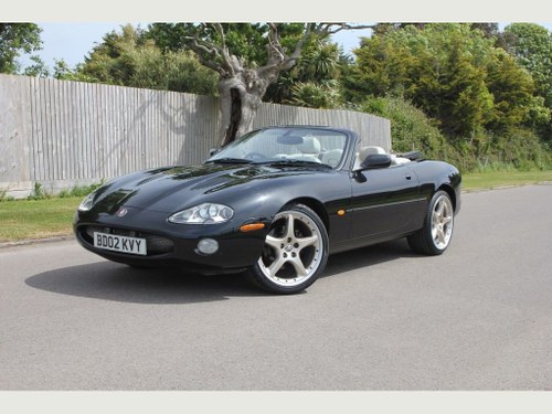 2002 Jaguar XKR 4.2 Supercharged 2dr IMMACULATE INVESTMENT PIECE! In vendita
