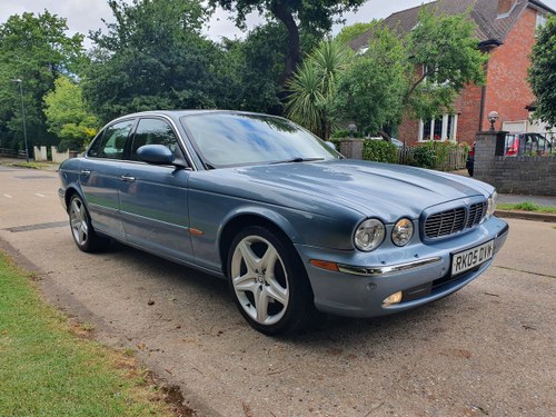 2005 Exceptional Jaguar XJ6 Sovereign FSH Stunning Specification  SOLD