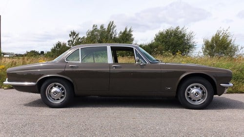 1974 Jaguar XJ 4.2 Auto Saloon Series 2 SWB In vendita